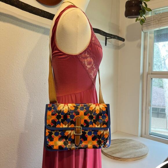 Fossil Bright Printed Indie Floral Slim Medium Crossbody Bag - Picture 5 of 14